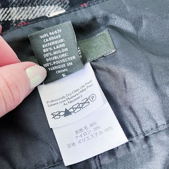 Eddie Bauer Black, Gray, White and Red Plaid Wool Mini Skirt | Women’s Size 6 - Picture 13 of 16